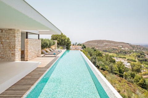 4 bedrooms Villa in Benahavis, Spain No. 27053 13