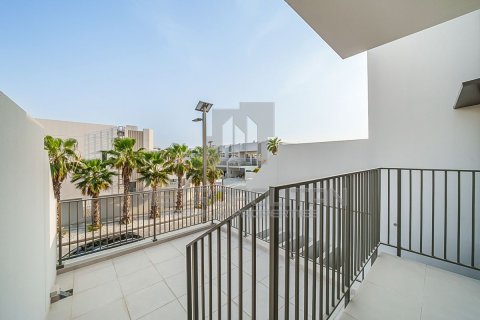 2 bedrooms Townhouse in District 7, UAE No. 6917 1