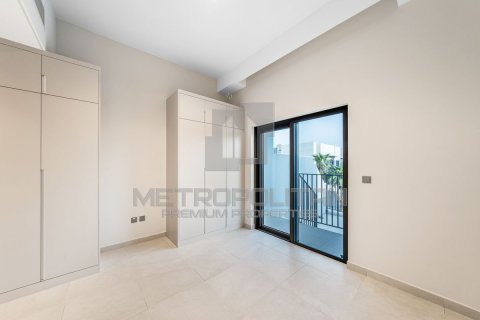 2 bedrooms Townhouse in District 7, UAE No. 6917 15