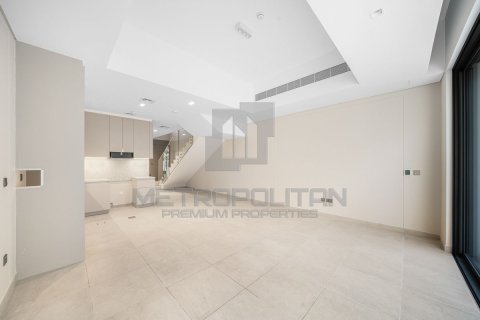 2 bedrooms Townhouse in District 7, UAE No. 6917 11