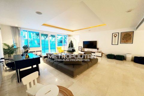 2 bedrooms Apartment in Oceana, UAE No. 6916 5