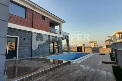 6 rooms Villa in Antalya, Turkey No. 13483 19