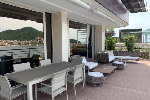 3 dormitorios Apartment en Budva, Montenegro No. 66810 6