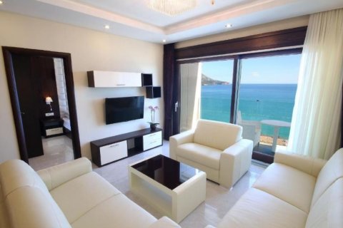 2 dormitorios Apartment en Budva, Montenegro No. 66814 13