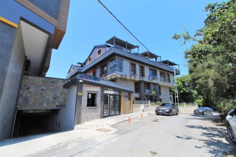 2+1 Apartment en Eyup, Turkey No. 17053 19