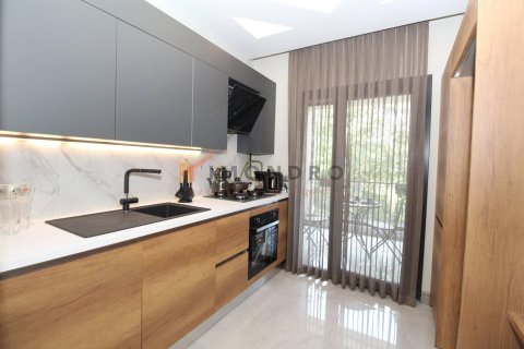 2+1 Apartment in Eyup, Turkey No. 17053 14