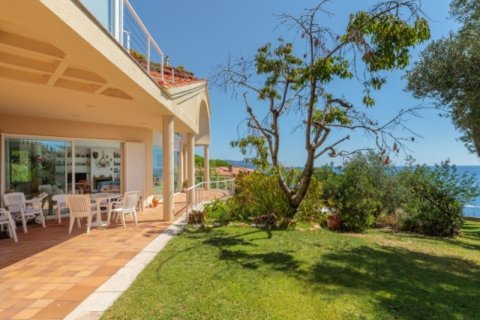 4 bedrooms House in Blanes, Spain No. 25279 12