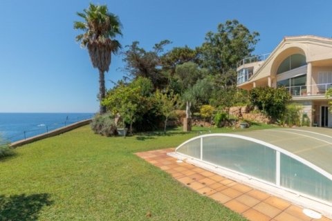 4 dormitorios House en Blanes, Spain No. 25279 8