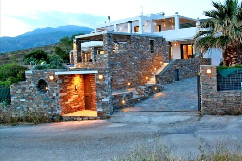 8 dormitorios Villa en Karystos, Greece No. 59317 8