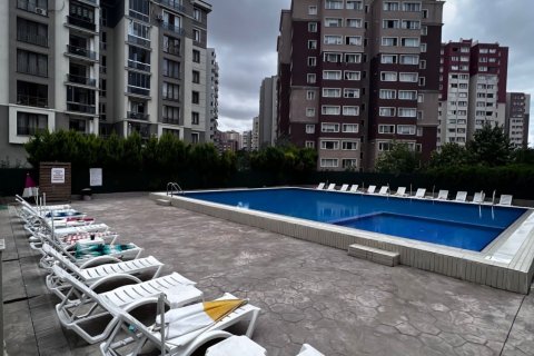 3+1 Apartment in Istanbul, Turkey No. 15136 1