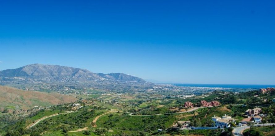 Land in Marbella, Spain No. 27220