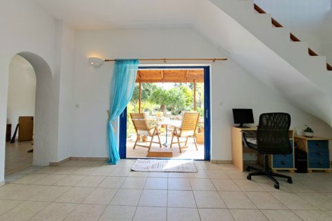 3 bedrooms Villa in Chania, Greece No. 23893 12