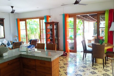 3 bedrooms Villa in Pecatu, Indonesia No. 22680 14