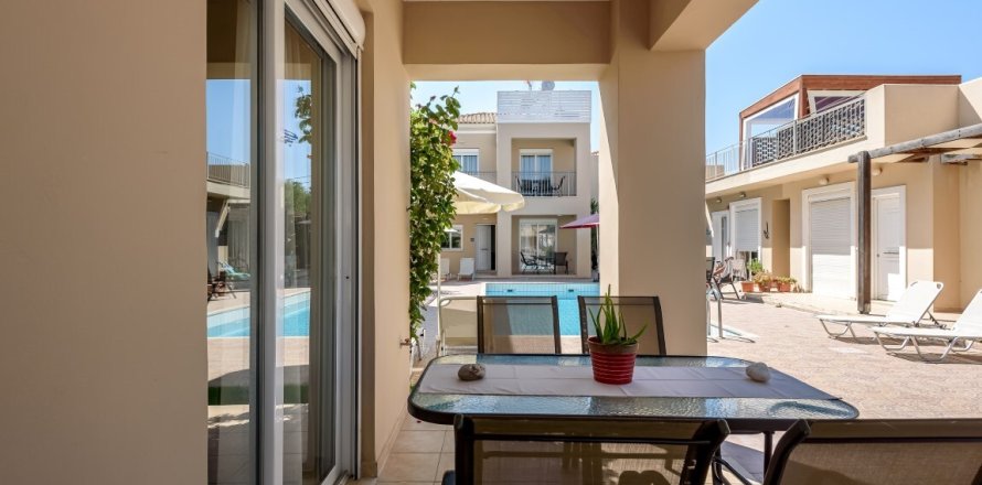 3 dormitorios Maisonette en Chania, Greece No. 55703