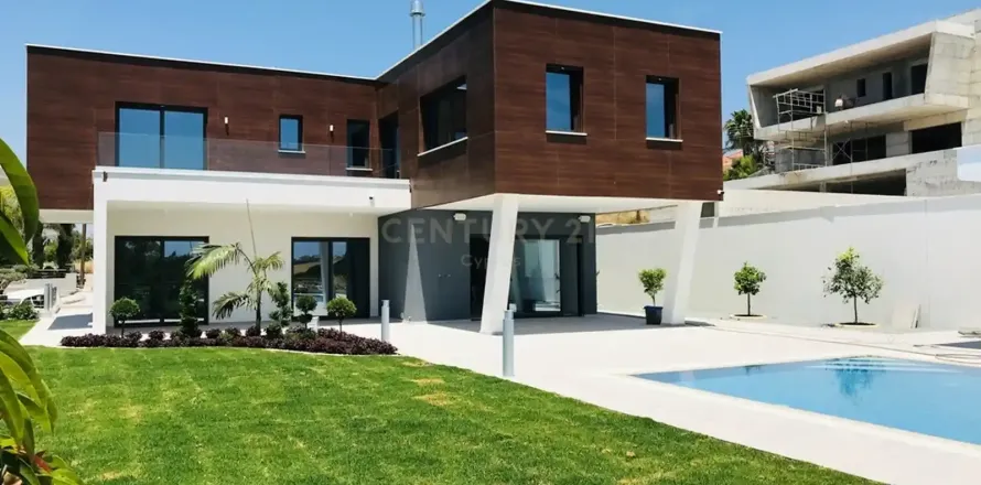 6 bedrooms Villa in Mouttagiaka, Cyprus No. 29258