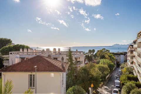 3 dormitorios Apartment en Antibes, France No. 67975 17