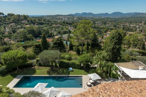 5 bedrooms Villa in Mougins, France No. 68063 3