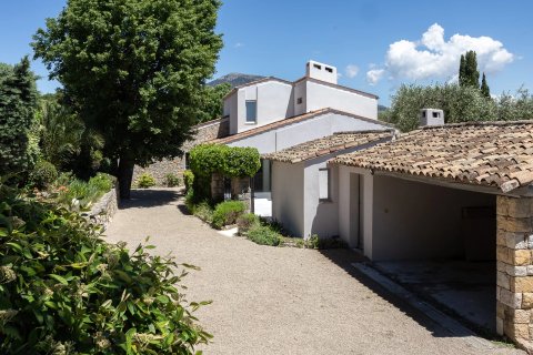 4 dormitorios Villa en Chateauneuf-Grasse, France No. 67924 10