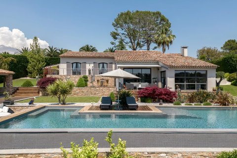 5 bedrooms Villa in Mougins, France No. 68066 3