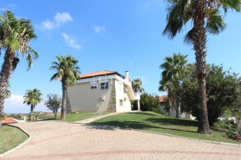 4+1 Villa en Serik, Turkey No. 53382 14