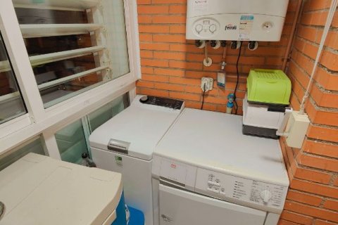 3 dormitorios Apartment en Madrid, Spain No. 26291 4