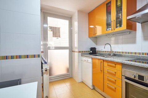 3 dormitorios Apartment en Madrid, Spain No. 26292 5