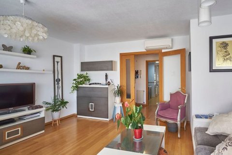 3 bedrooms Apartment in Madrid, Spain No. 26292 8