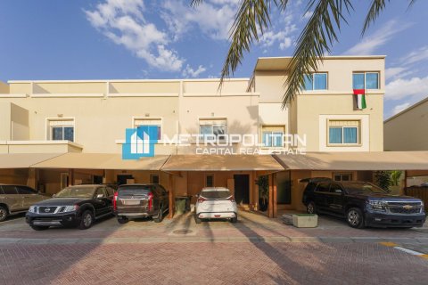 3 dormitorios Villa en Al Reef, UAE No. 7354 17