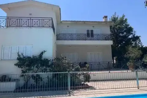 4 dormitorios House en Parekklisia, Cyprus No. 40100 1