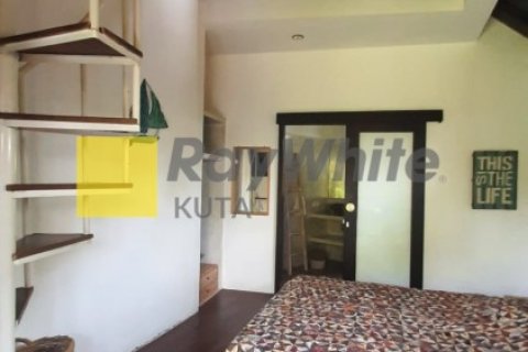 5 bedrooms Villa in Denpasar, Indonesia No. 23074 5