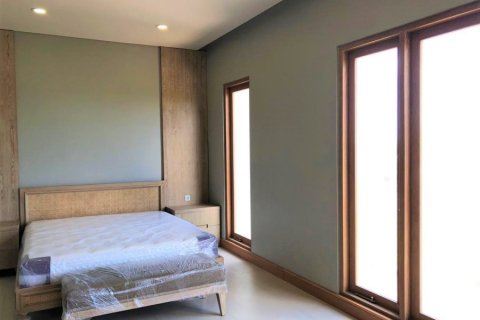 3 bedrooms Villa in Canggu, Indonesia No. 23075 5