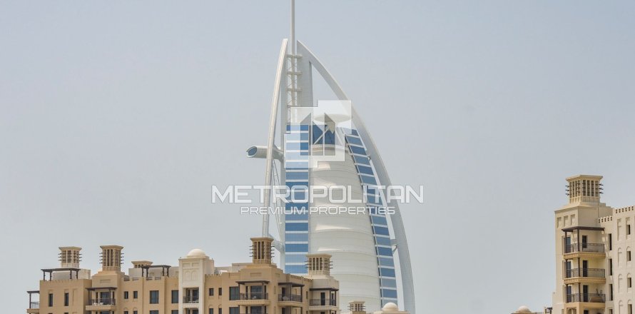 Квартира с 2 спальнями в Madinat Jumeirah Living, ОАЭ №7158