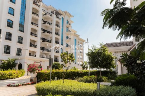 2 dormitorios Apartment en  Yas Island, UAE No. 4352 1