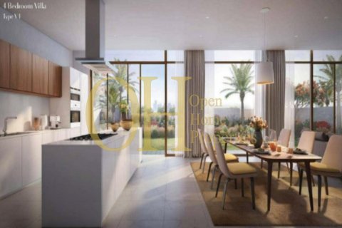 5 bedrooms Villa in Abu Dhabi, UAE No. 8413 5