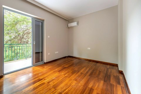 2 bedrooms Apartment in Athens, Greece No. 48430 7