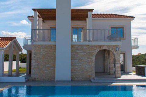 3 bedrooms Villa in Paphos, Cyprus No. 48427 6