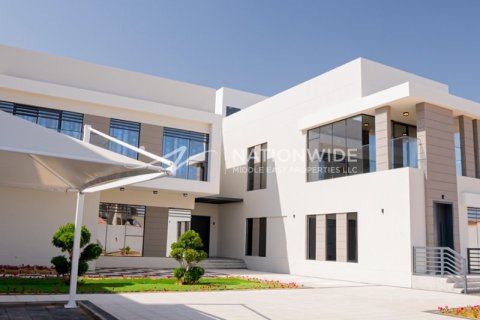 6 dormitorios Villa en Mohamed Bin Zayed City, UAE No. 4005 17