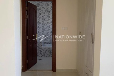 10 bedrooms Villa in Mohamed Bin Zayed City, UAE No. 4004 8