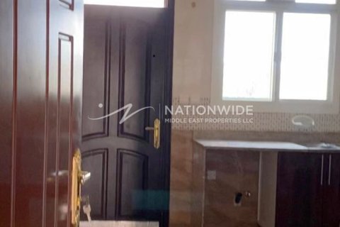 10 bedrooms Villa in Mohamed Bin Zayed City, UAE No. 4004 7