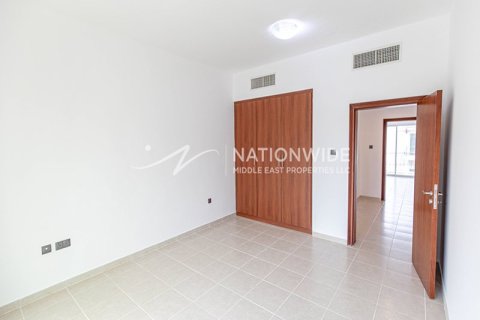 3 bedrooms Villa in Abu Dhabi Gate City, UAE No. 4003 11