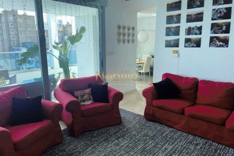 2 chambres Appartement à Larnaca, Cyprus No. 64023 4