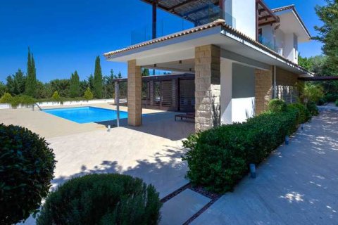 4 bedrooms Villa in Paphos, Cyprus No. 42705 4