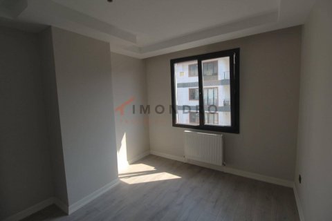 2+1 Apartment in Beylikduezue, Turkey No. 16862 14