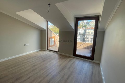 3+1 Apartment en Besiktas, Turkey No. 16856 13