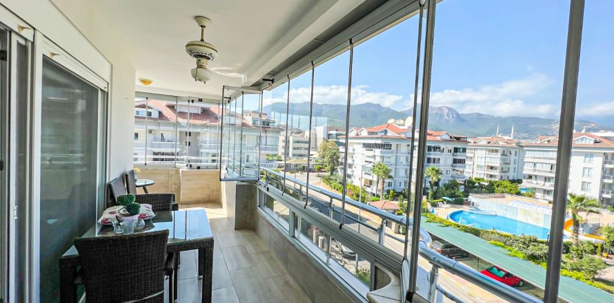 3+1 Penthouse in Oba, Turkey No. 15469