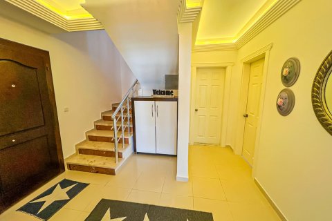 3+1 Penthouse en Oba, Turkey No. 15469 11