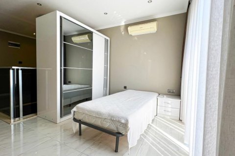 5 rooms Apartment in Oba, Turkey No. 21545 10