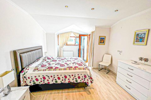 5 rooms Apartment in Oba, Turkey No. 21546 18