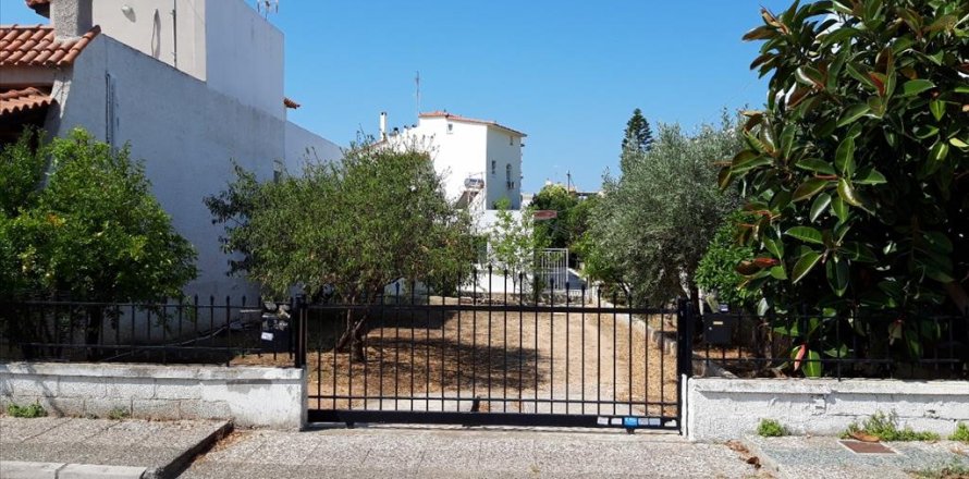 432m² Land in Glyfada, Greece No. 57129