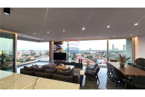 2 dormitorios Penthouse en Agios Athanasios, Cyprus No. 40793 3